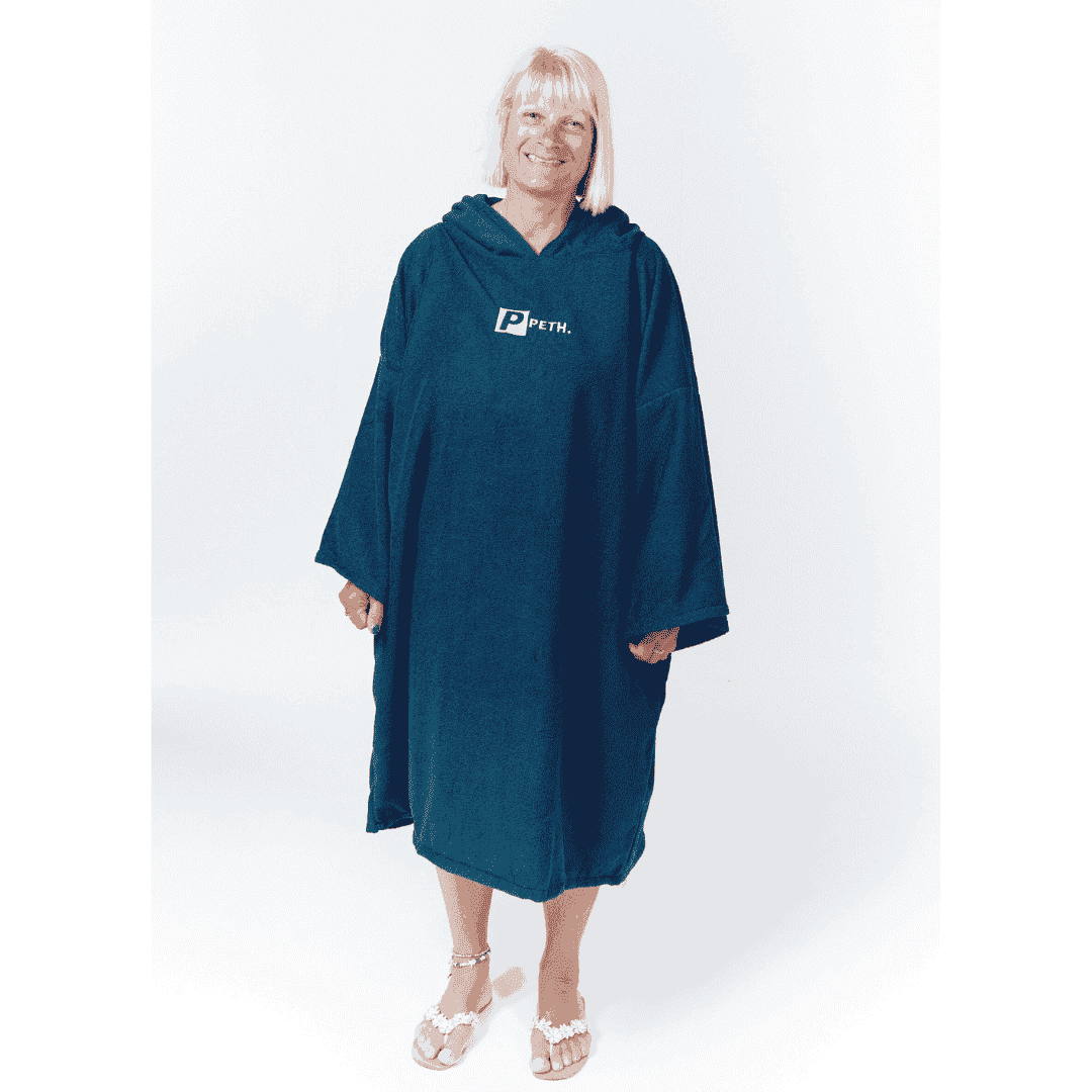 navy blue towel changing robe / poncho